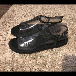 Rainbow Sandals Size XL 8.5-9.5 in GUC